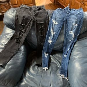 🐶American Eagle jeans, so 6 short and 4 reg good condition
